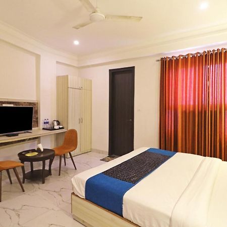 Hotel Almora Near Delhi Airport New Delhi Eksteriør billede