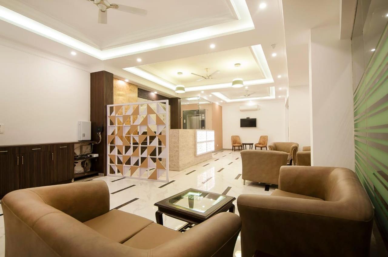Hotel Almora Near Delhi Airport New Delhi Eksteriør billede