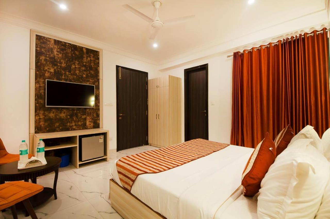 Hotel Almora Near Delhi Airport New Delhi Eksteriør billede