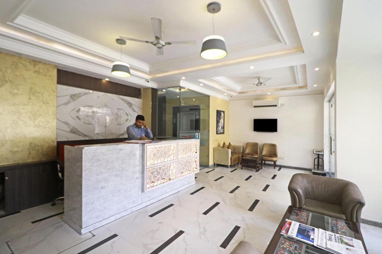 Hotel Almora Near Delhi Airport New Delhi Eksteriør billede